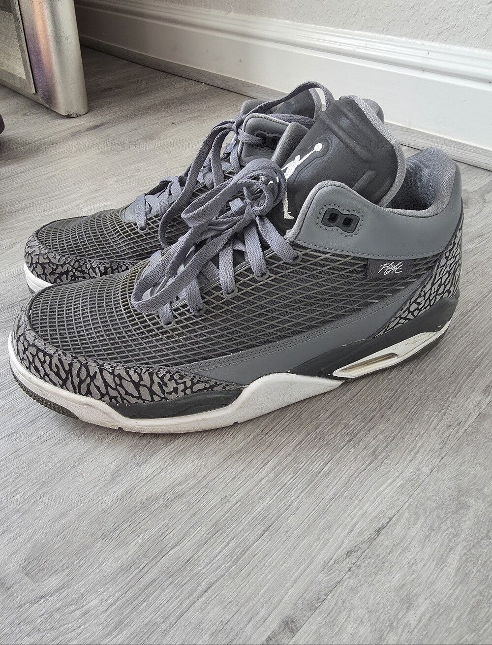 Jordan Flight Club 80s Gray Black Elephant Print Mid Top Sz 12